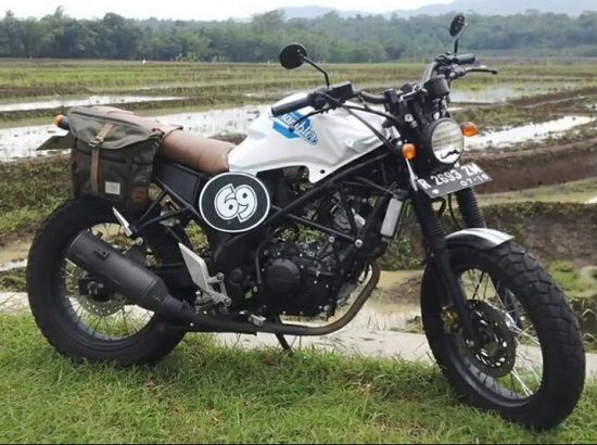 Modifikasi CB150R 2019 Terkeren Bergaya Minimalis & Touring