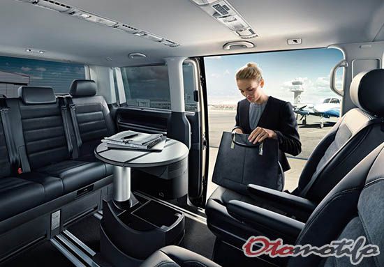 Interior Volkswagen Caravelle
