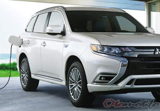 Baterai Mitsubishi Outlander Phev