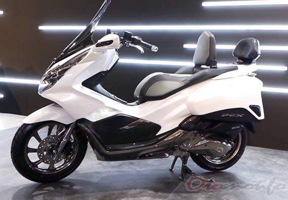 Honda PCX Modif Touring