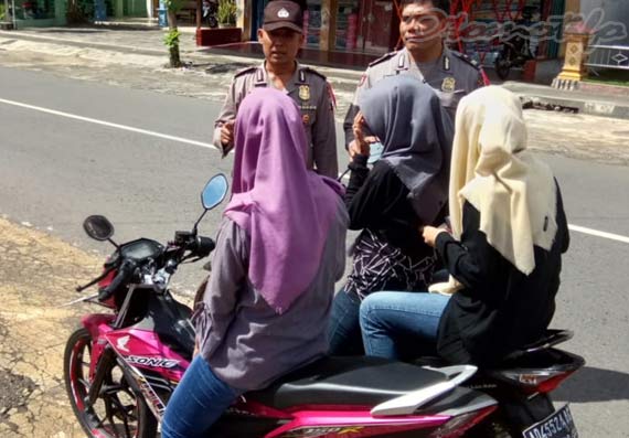 Denda Tilang Tidak Pakai Helm